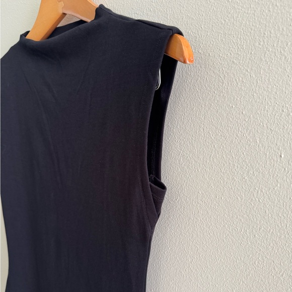 Cuts NWOT body con mini dress - Picture 7 of 9